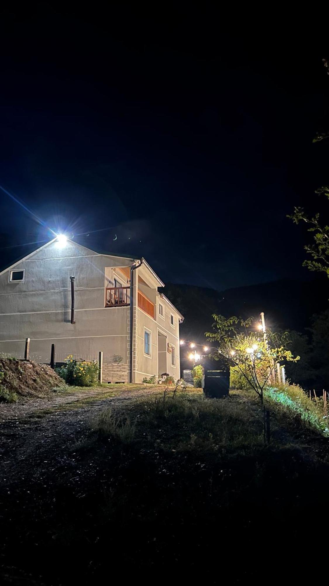 Ferienwohnung Te Baca Qerim Lekbibaj Exterior foto